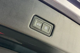 violetti Audi Q4 e-tron 2024 kuva 31.
