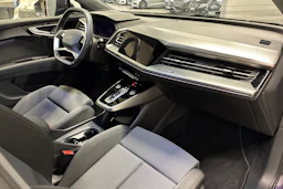 violetti Audi Q4 e-tron 2024 kuva 33.