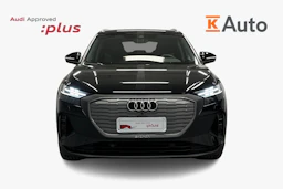 musta Audi Q4 e-tron 2025 kuva 4.