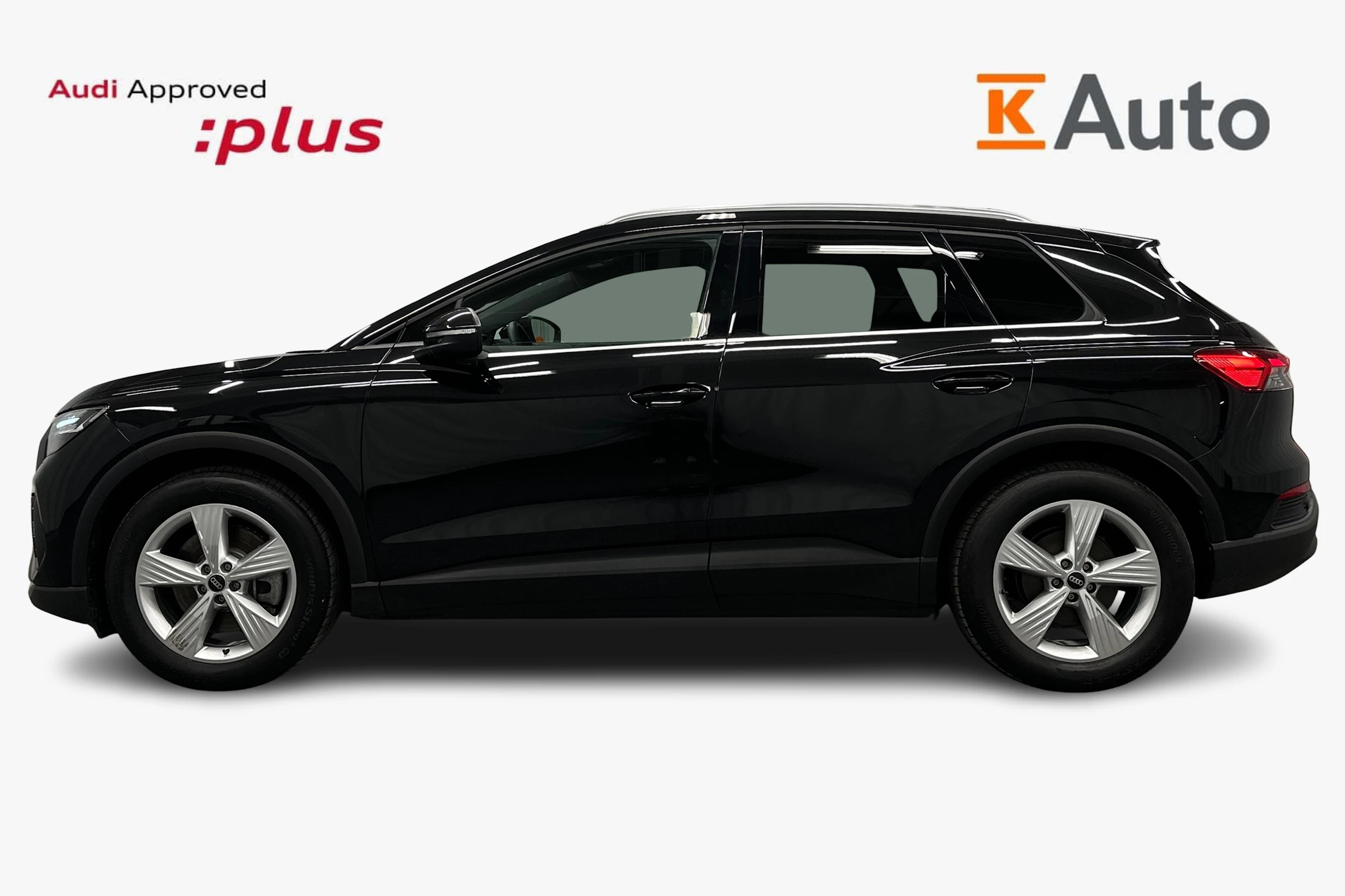 musta Audi Q4 e-tron 2025 kuva 5.