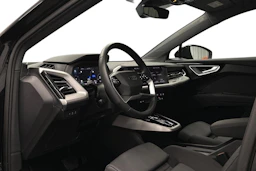 musta Audi Q4 e-tron 2025 kuva 6.