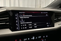 musta Audi Q4 e-tron 2025 kuva 18.