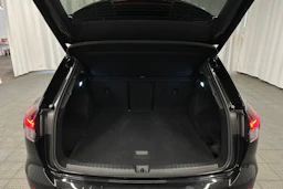 musta Audi Q4 e-tron 2025 kuva 25.
