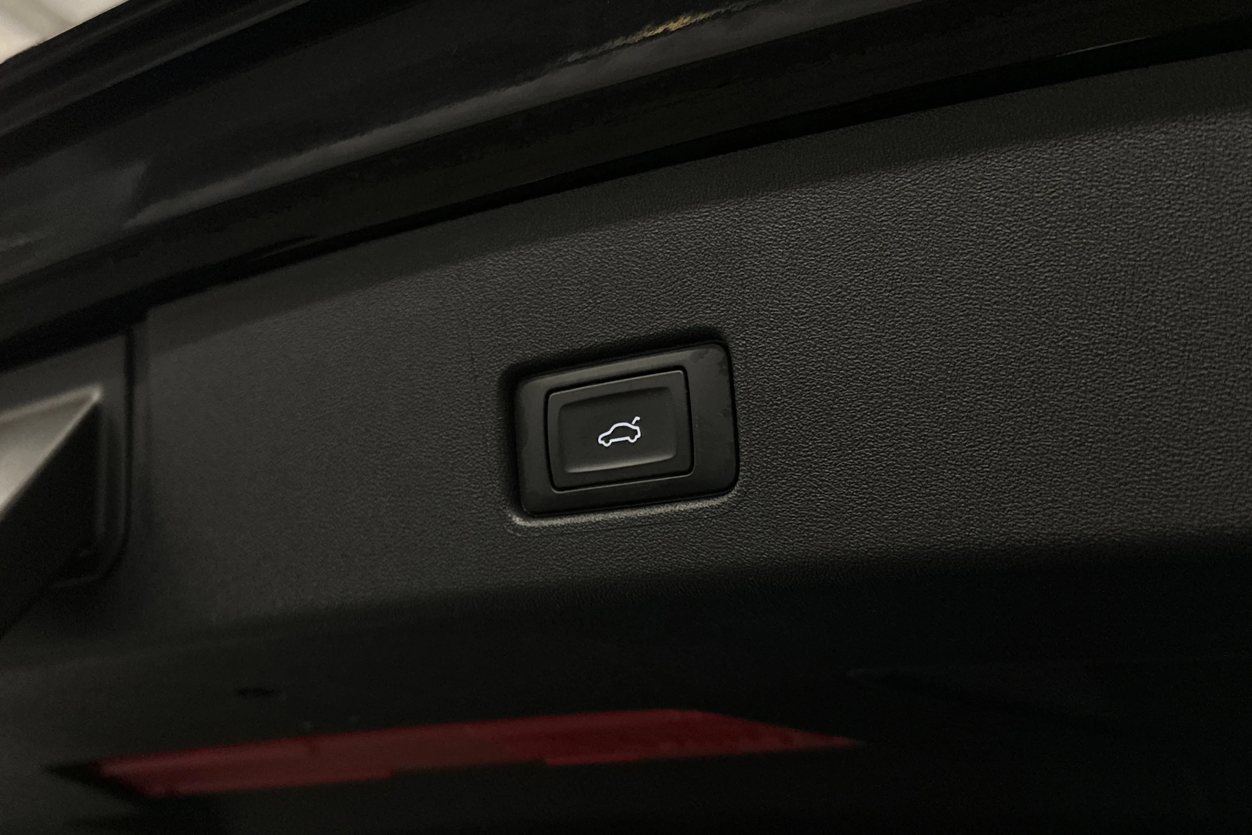 musta Audi Q4 e-tron 2025 kuva 26.