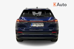 sininen Audi Q4 e-tron 2024 kuva 3.