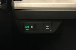 sininen Audi Q4 e-tron 2024 kuva 14.