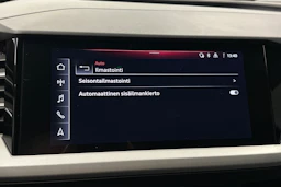 sininen Audi Q4 e-tron 2024 kuva 25.