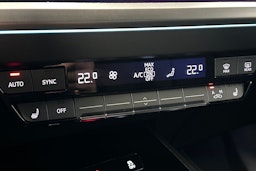 Harmaa Audi Q4 e-tron 2024 kuva 20.