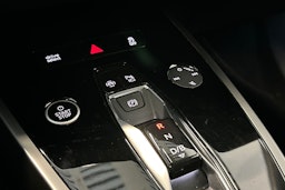 Harmaa Audi Q4 e-tron 2024 kuva 21.