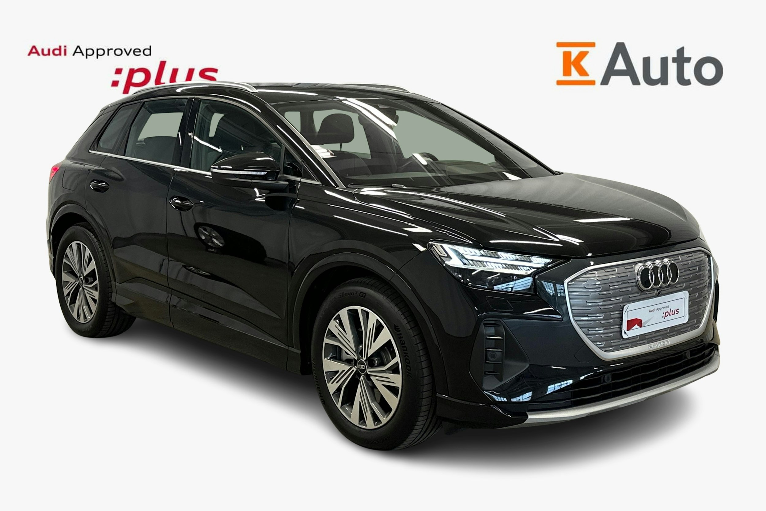 musta Audi Q4 e-tron 2024 kuva 1.