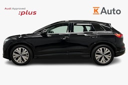 musta Audi Q4 e-tron 2024 kuva 6.