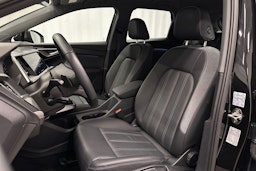 musta Audi Q4 e-tron 2024 kuva 15.