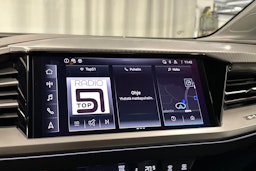 musta Audi Q4 e-tron 2024 kuva 23.