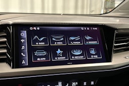 musta Audi Q4 e-tron 2024 kuva 25.