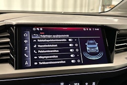 musta Audi Q4 e-tron 2024 kuva 28.