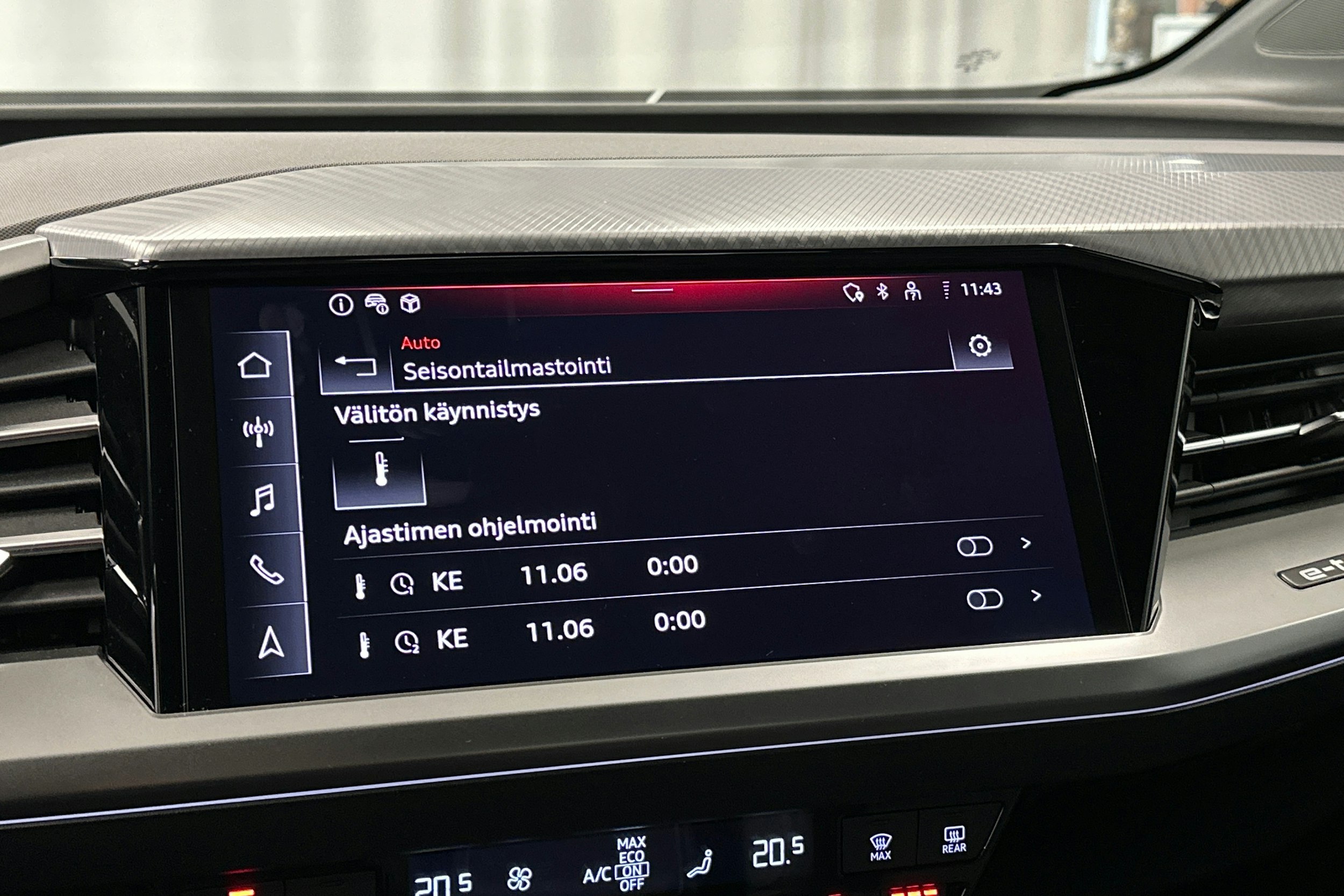 musta Audi Q4 e-tron 2024 kuva 30.