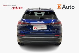 sininen Audi Q4 e-tron 2024 kuva 3.