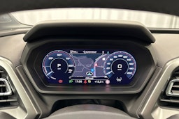 sininen Audi Q4 e-tron 2024 kuva 16.