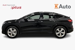 musta Audi Q4 e-tron 2024 kuva 6.