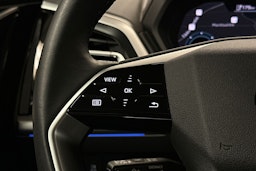 musta Audi Q4 e-tron 2024 kuva 20.