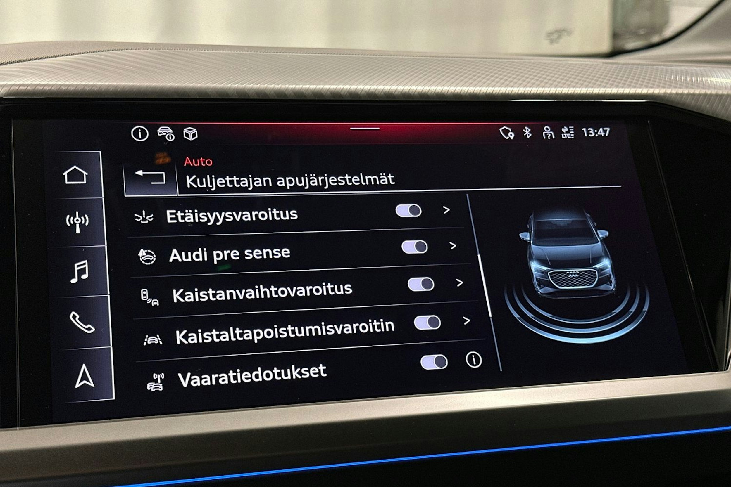 musta Audi Q4 e-tron 2024 kuva 31.