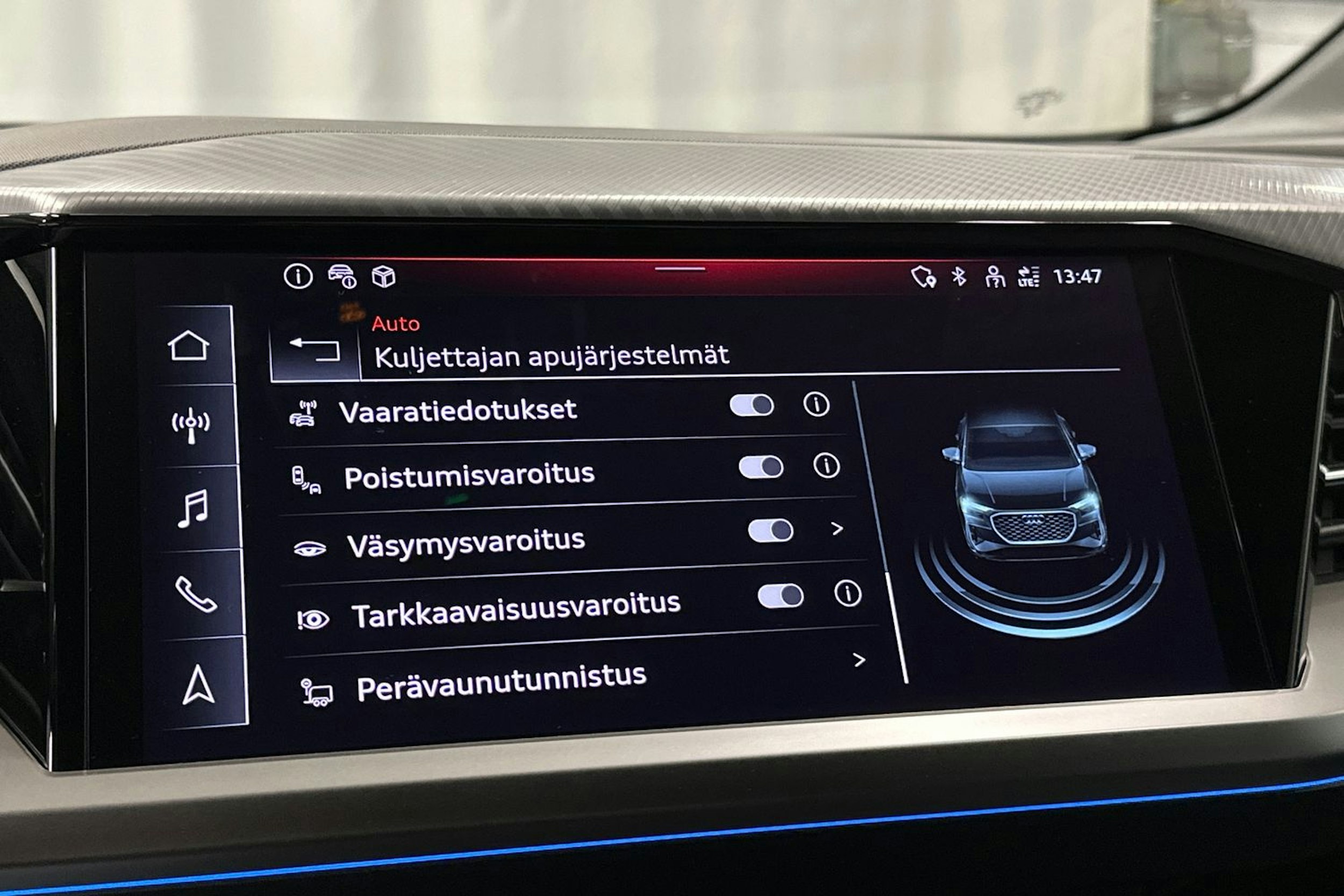 musta Audi Q4 e-tron 2024 kuva 32.