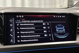 musta Audi Q4 e-tron 2024 kuva 32.