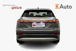harmaa Audi Q4 e-tron 2024 kuva 3.