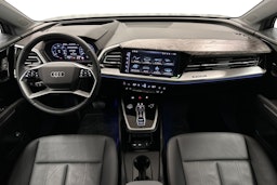 harmaa Audi Q4 e-tron 2024 kuva 7.