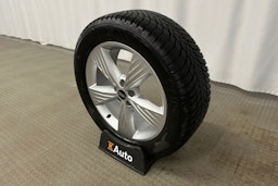 harmaa Audi Q4 e-tron 2024 kuva 10.