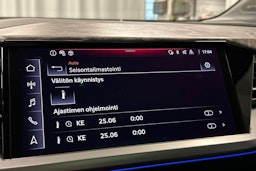 harmaa Audi Q4 e-tron 2024 kuva 30.