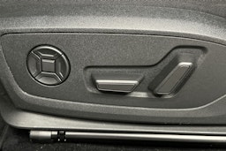 harmaa Audi Q4 e-tron 2024 kuva 19.