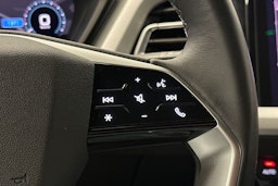 harmaa Audi Q4 e-tron 2024 kuva 21.