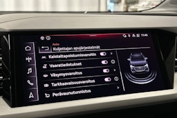 harmaa Audi Q4 e-tron 2024 kuva 29.