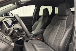 violetti Audi Q4 e-tron 2024 kuva 19.