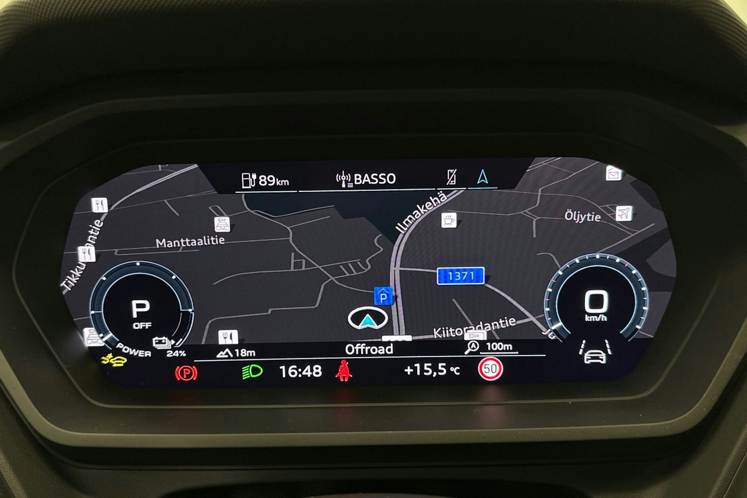 violetti Audi Q4 e-tron 2024 kuva 23.