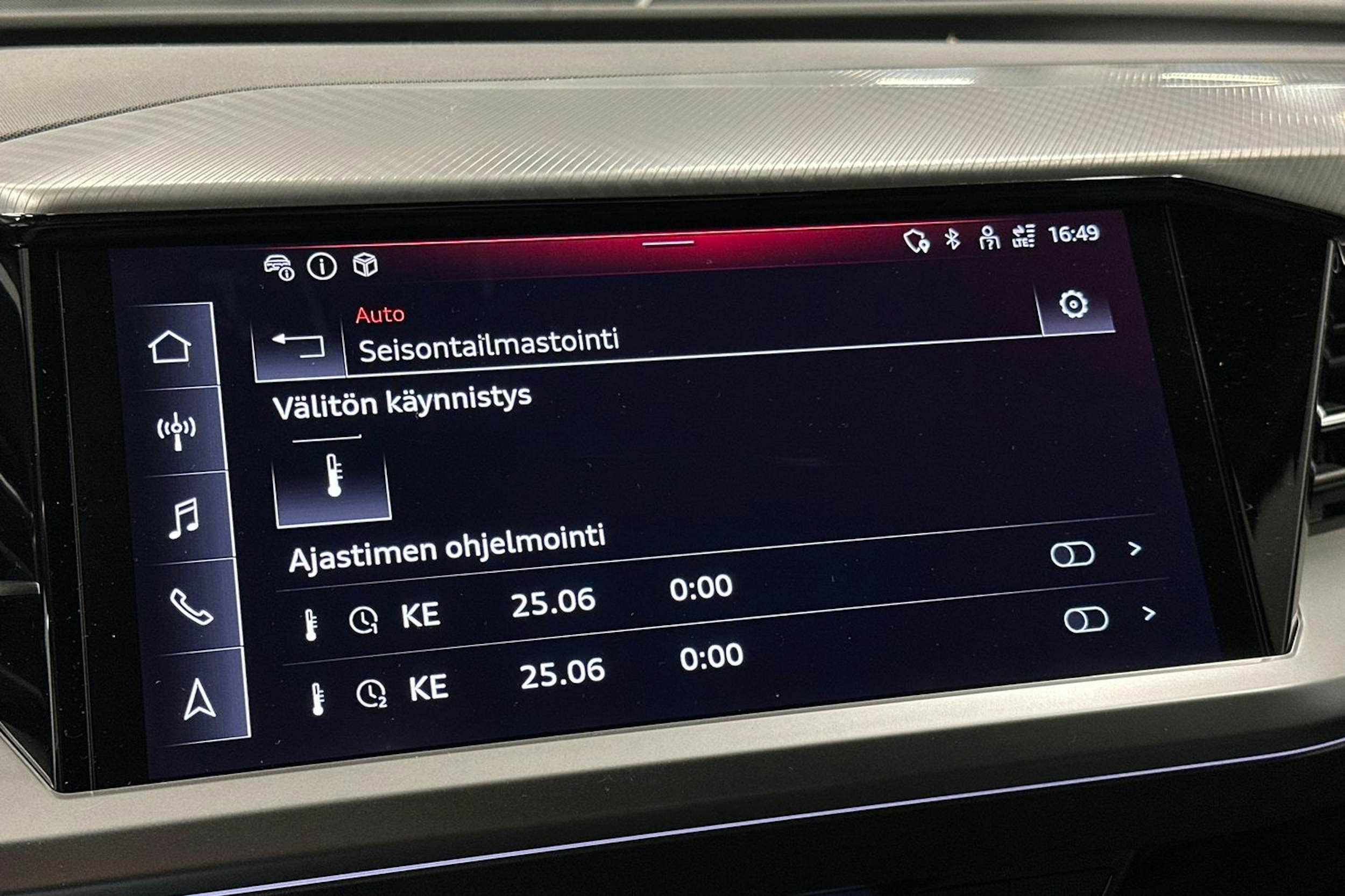 violetti Audi Q4 e-tron 2024 kuva 27.