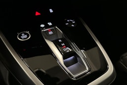 violetti Audi Q4 e-tron 2024 kuva 32.