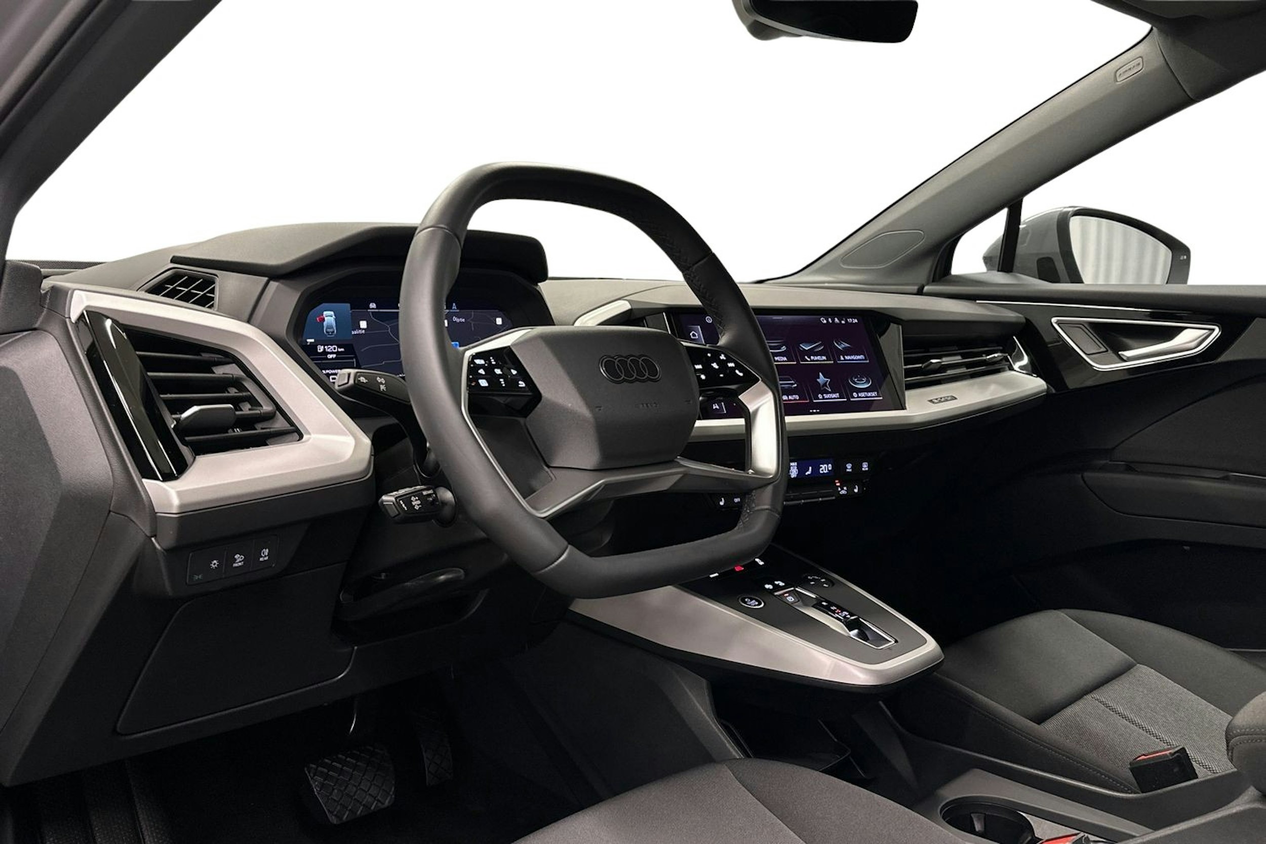 harmaa Audi Q4 e-tron 2024 kuva 6.