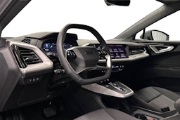 harmaa Audi Q4 e-tron 2024 kuva 6.