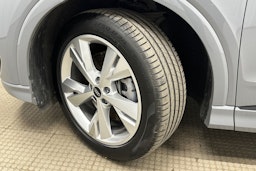harmaa Audi Q4 e-tron 2024 kuva 10.