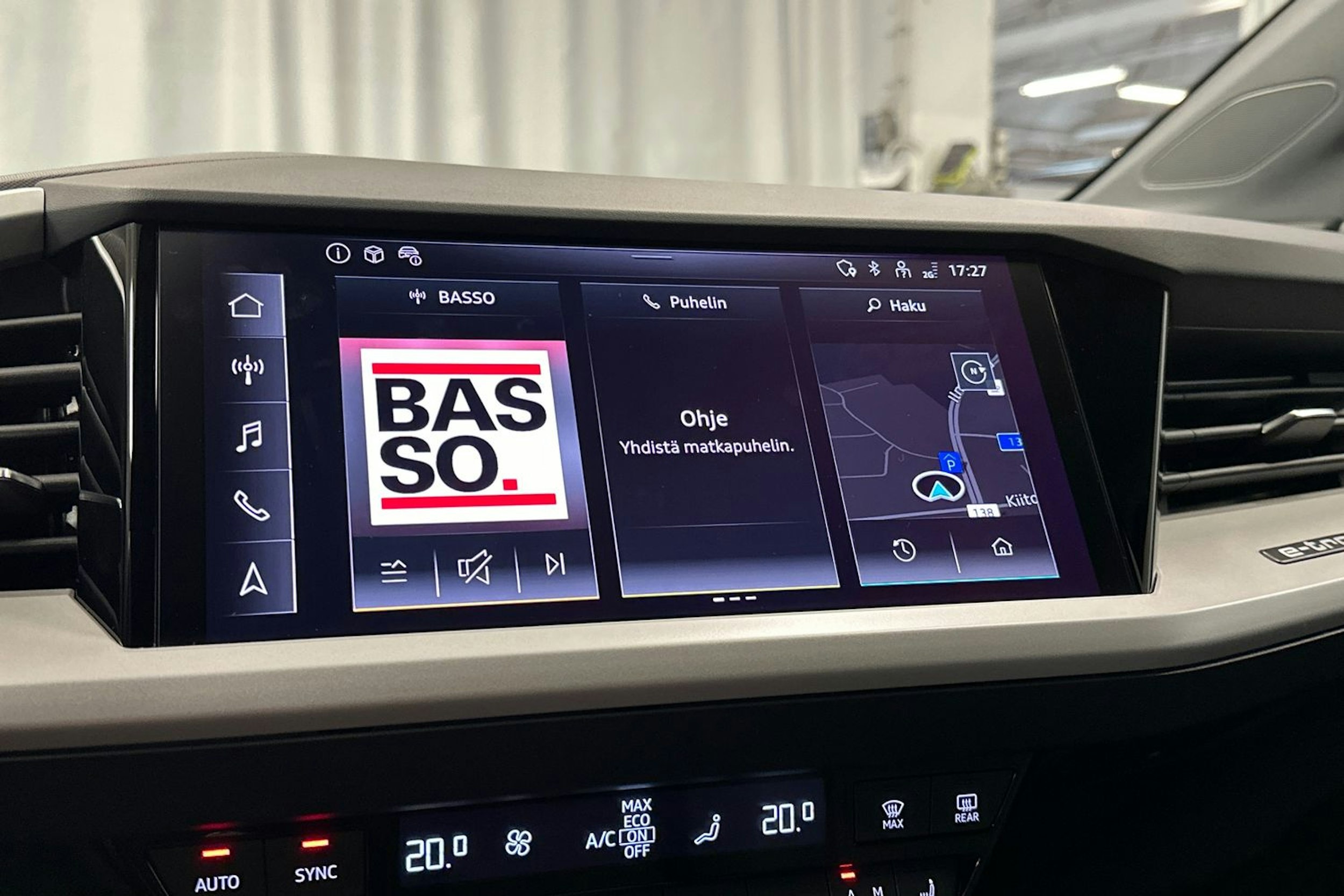 harmaa Audi Q4 e-tron 2024 kuva 22.