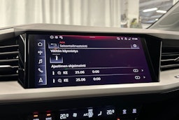 harmaa Audi Q4 e-tron 2024 kuva 24.