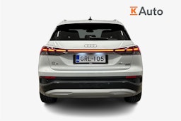 valkoinen Audi Q4 e-tron 2024 kuva 3.