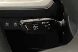 valkoinen Audi Q4 e-tron 2024 kuva 18.