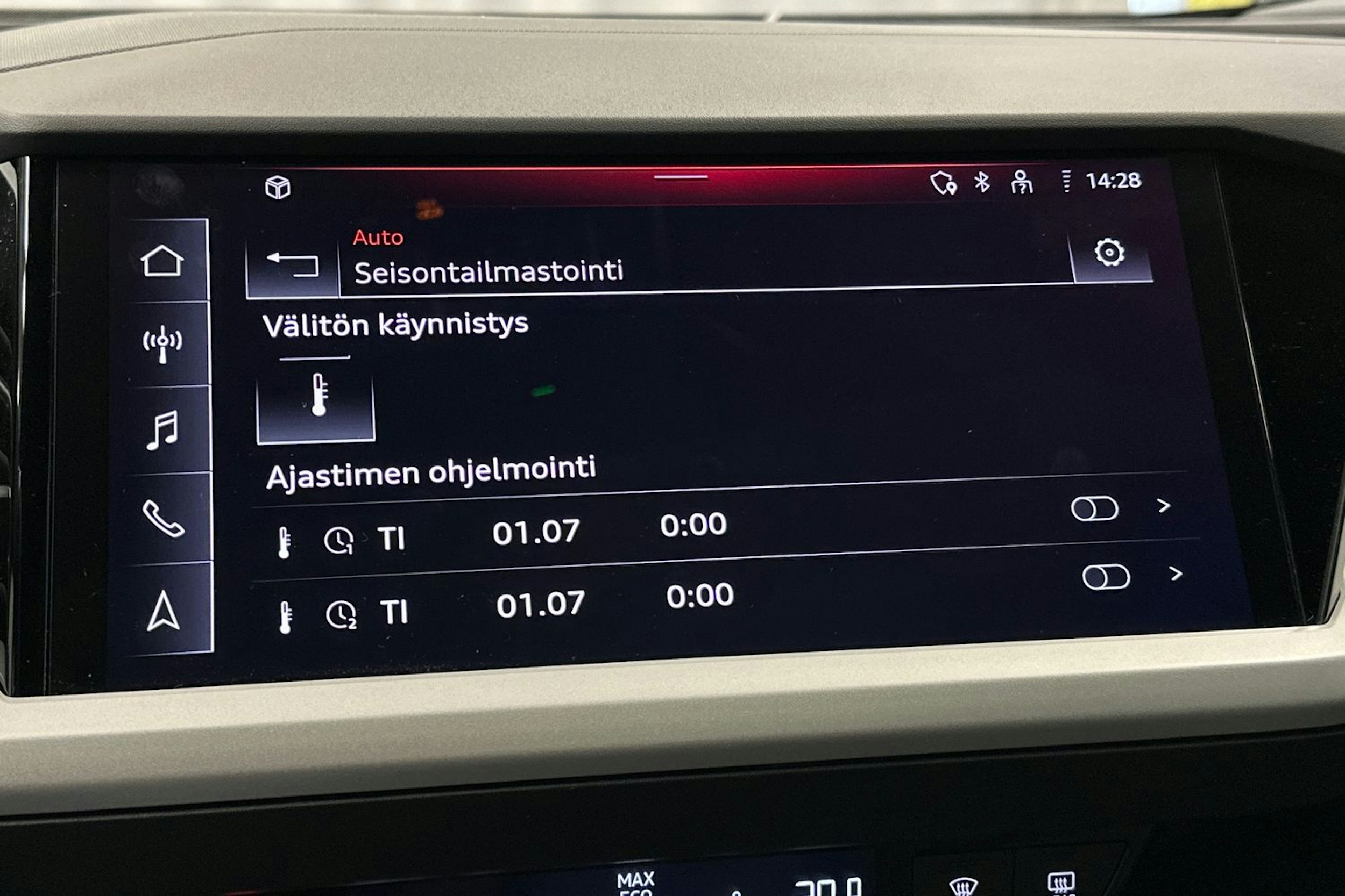 valkoinen Audi Q4 e-tron 2024 kuva 25.