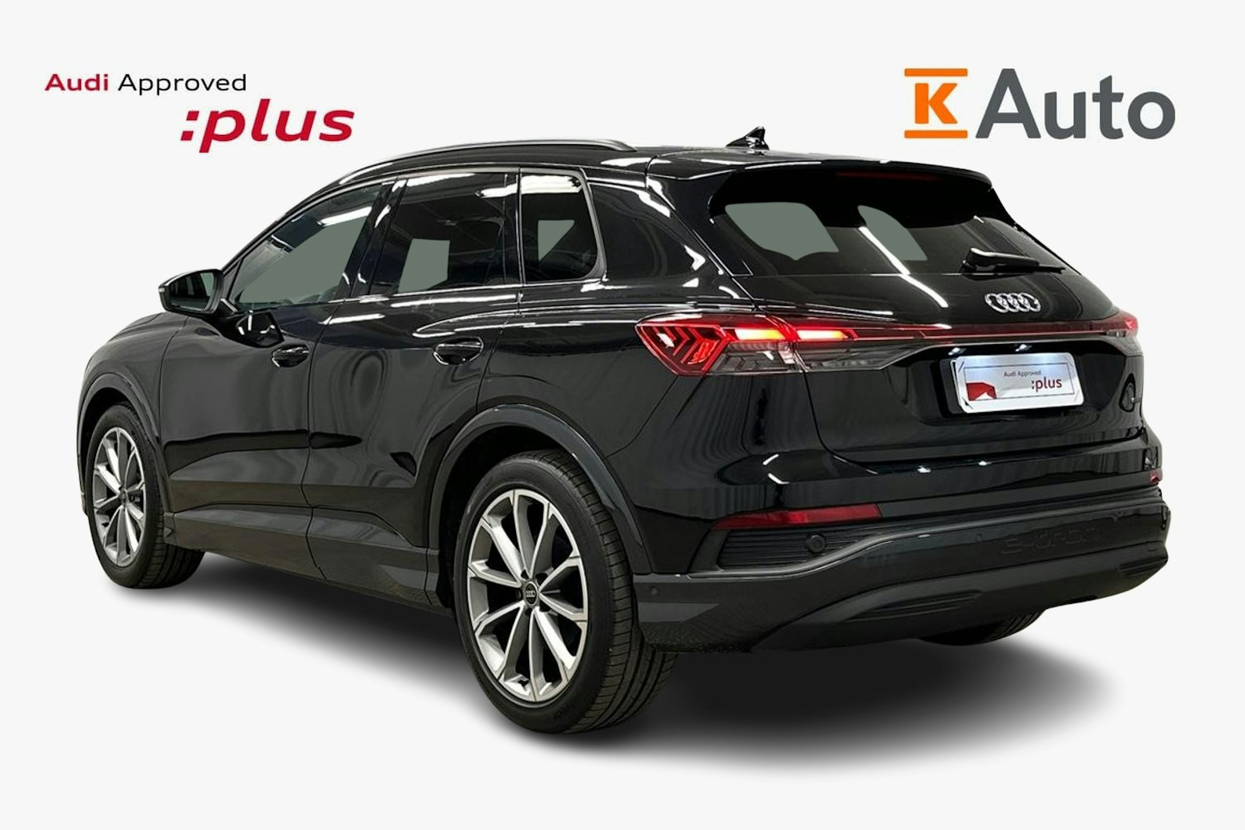 musta Audi Q4 e-tron 2024 kuva 2.