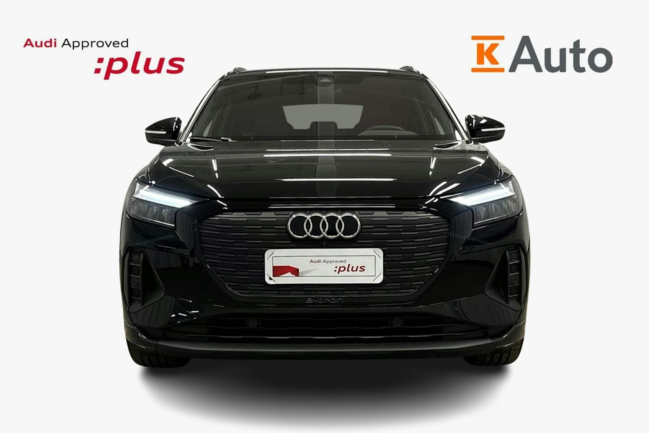 musta Audi Q4 e-tron 2024 kuva 5.