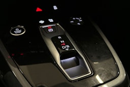 musta Audi Q4 e-tron 2024 kuva 29.