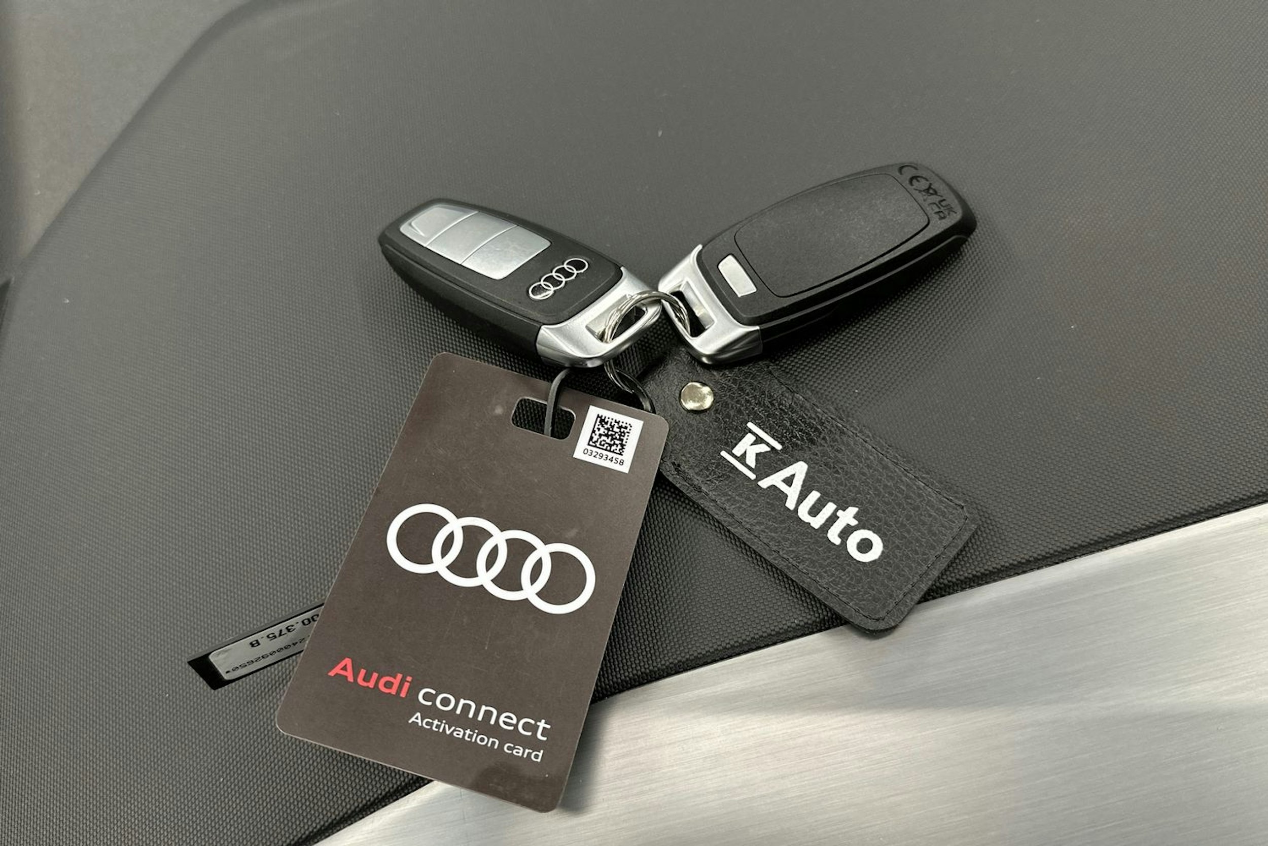 musta Audi Q4 e-tron 2024 kuva 30.